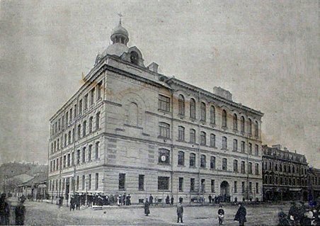 Историческое здание лицея № 30 на Васильевском острове